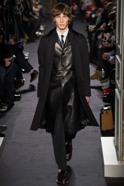 Look 20